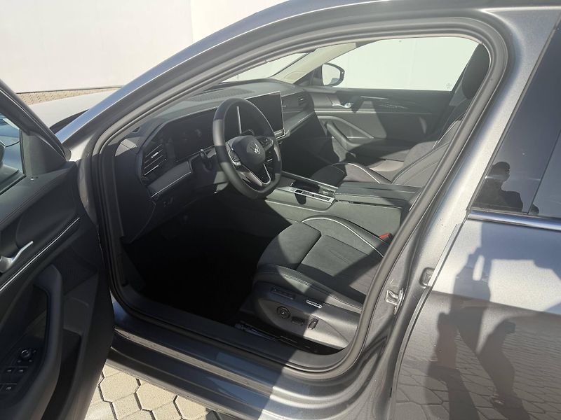 Volkswagen Passat (2026) Business 7DSG mHEV 1,5eTSI - fotka 5 z 7