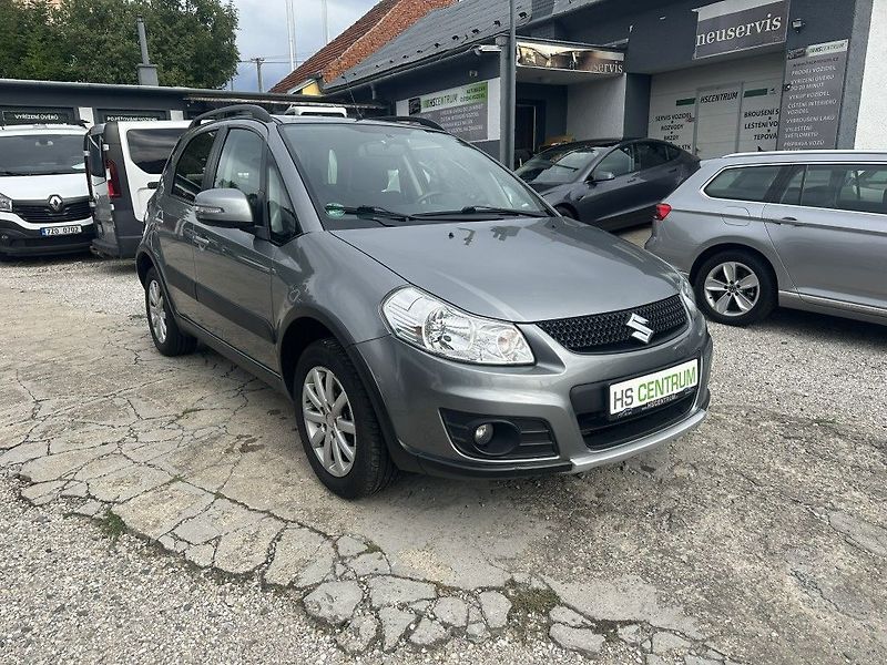 Suzuki SX4 Style 1.6i 88kW  serviska - fotka 1 z 24