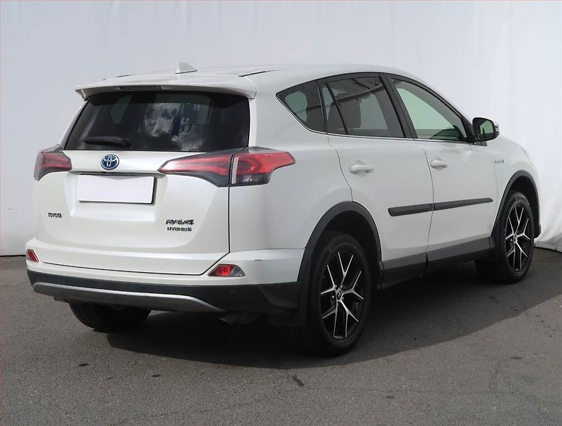 Toyota RAV4 (2017) Selection 2.5 Hybrid, Hybrid - fotka 5 z 20
