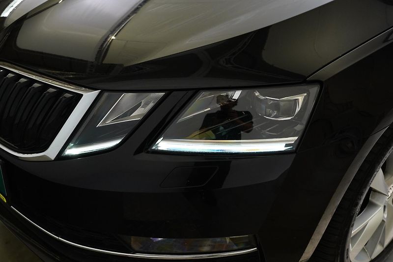 Škoda Octavia - fotka 9 z 30