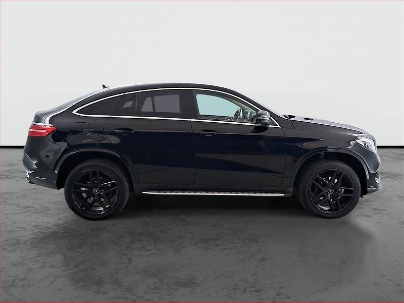 Mercedes-Benz GLE (2016) 350 d - fotka 6 z 20