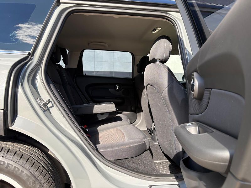 Mini Clubman Cooper 1.5i 100 kW Moonwalk,ČR - fotka 46 z 51