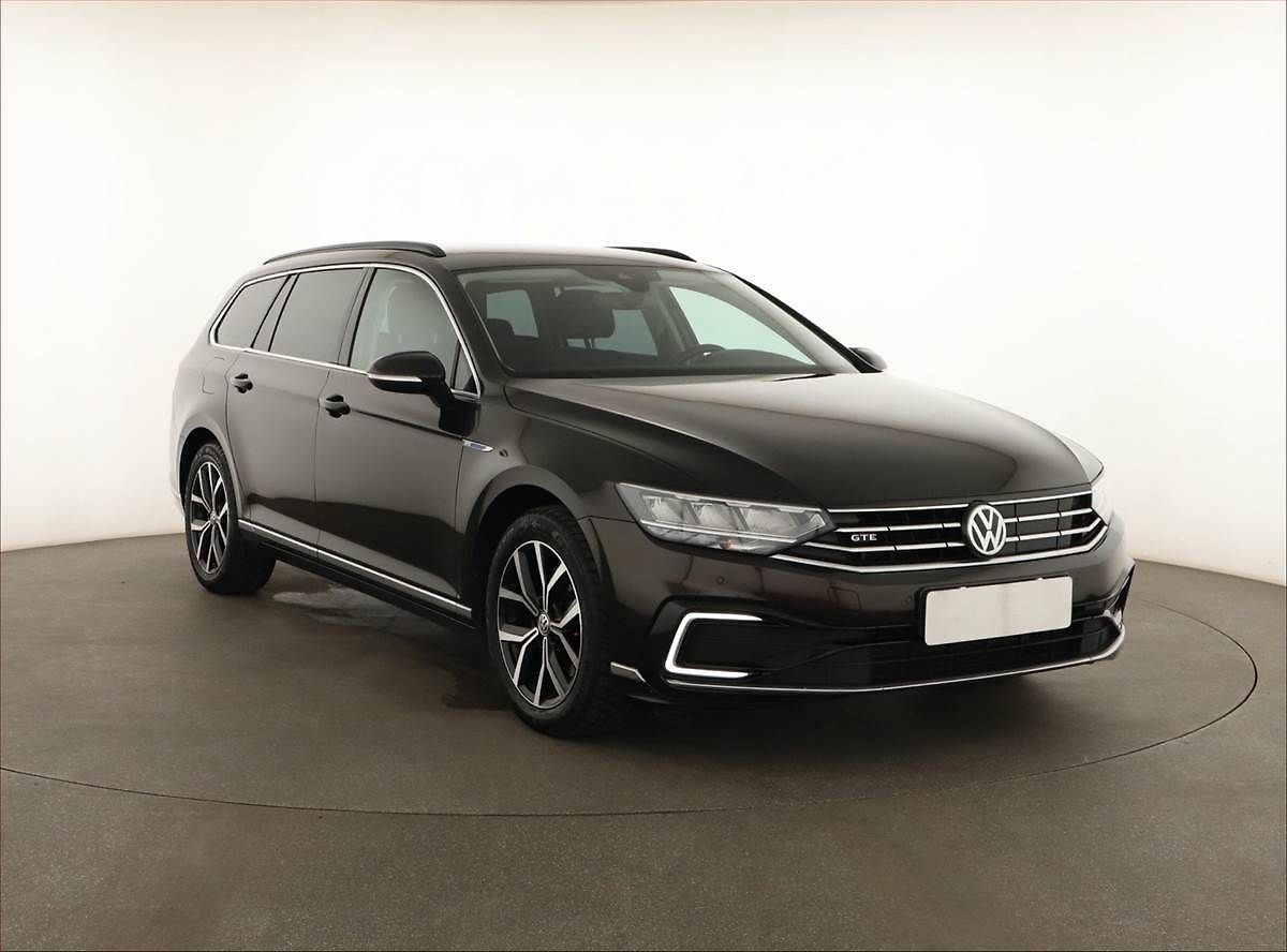 Volkswagen Passat 1.4 GTE, Automat, Navi