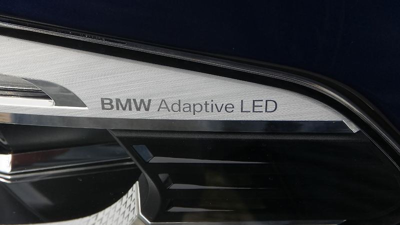 BMW Řada 5 540d xDrive M Sport - fotka 23 z 26