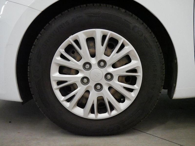 Kia Ceed - fotka 10 z 25