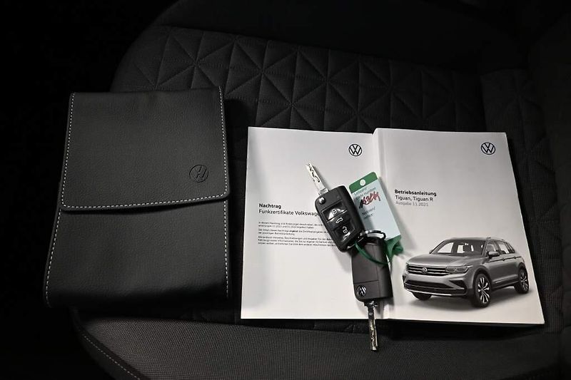 Volkswagen Tiguan (2022) 2.0 DSG LED ACC Kamera Tažné T - fotka 23 z 28