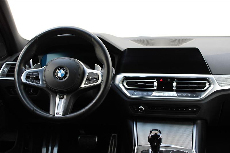 BMW Řada 3 320xd / M-PAKET / HUD / CZ - fotka 19 z 44