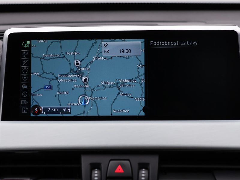 BMW X1 2,0 20d 140kW xDrive Kůže Navi - fotka 21 z 32