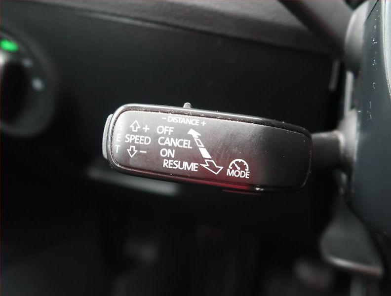Škoda Superb (2017) Ambition 2.0 TDI, Navi, Xenony - fotka 22 z 22