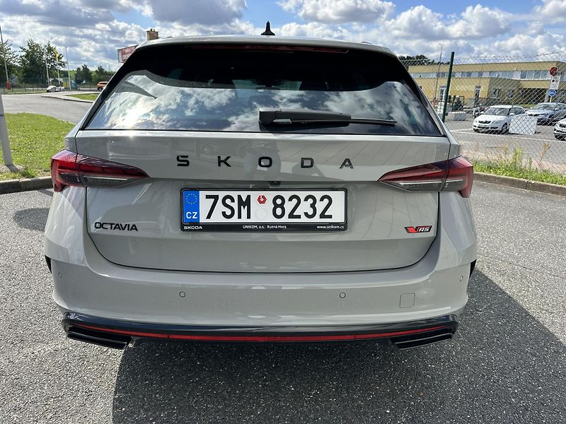 Škoda Octavia (2026) Combi RS  - fotka 5 z 13