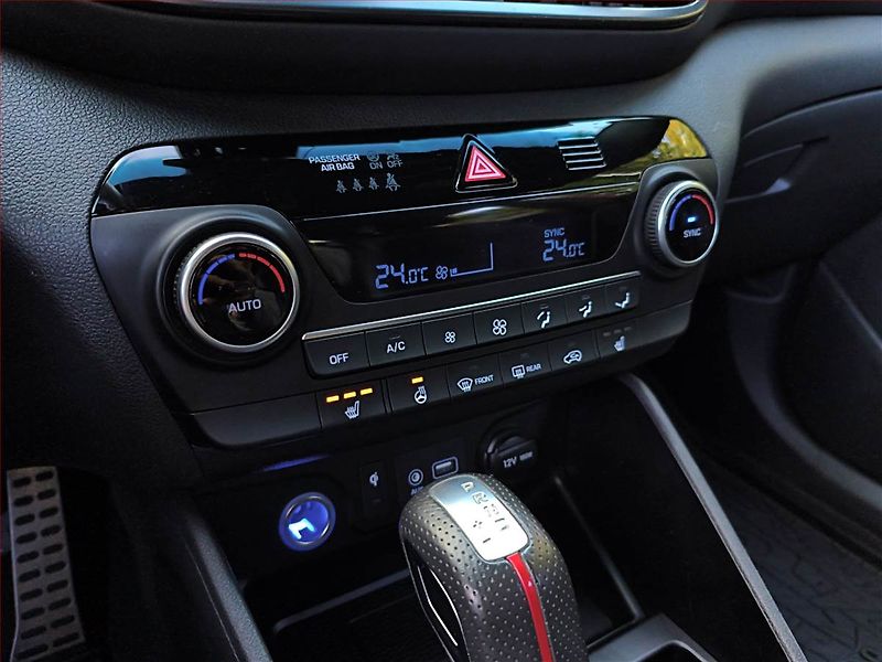 Hyundai Tucson (2020) 2.0 CRDi - fotka 17 z 18