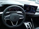 Volkswagen Golf Variant R-Line People 2,0 TDI - náhled 17