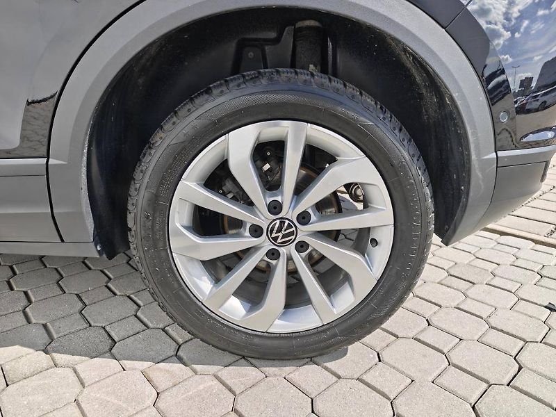 Volkswagen T-Roc Life 6G 1,0TSI - fotka 20 z 22