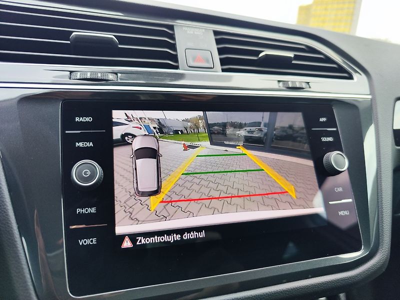 Volkswagen Tiguan 1.5 TSI/110kW Comfortline - fotka 22 z 35