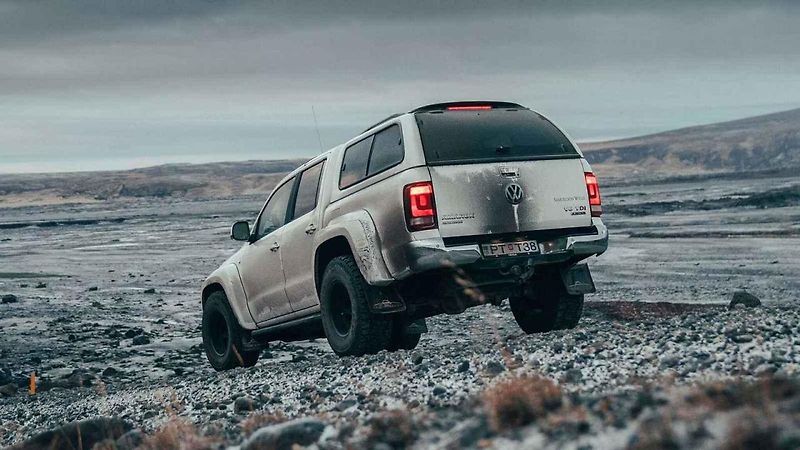Volkswagen Amarok v 