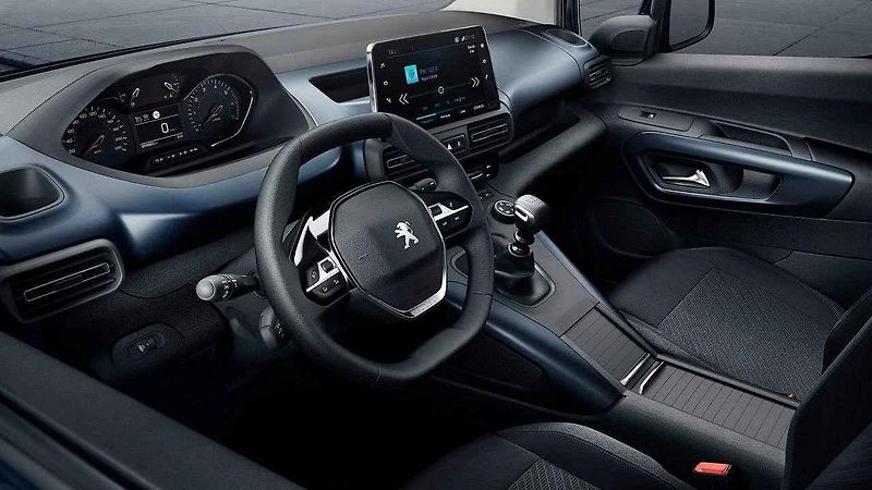Peugeot Rifter.