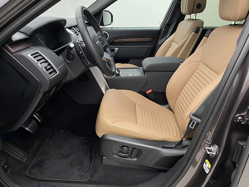 Land Rover Discovery D350 DYNAMIC HSE AWD AUT CZ - fotka 3 z 58