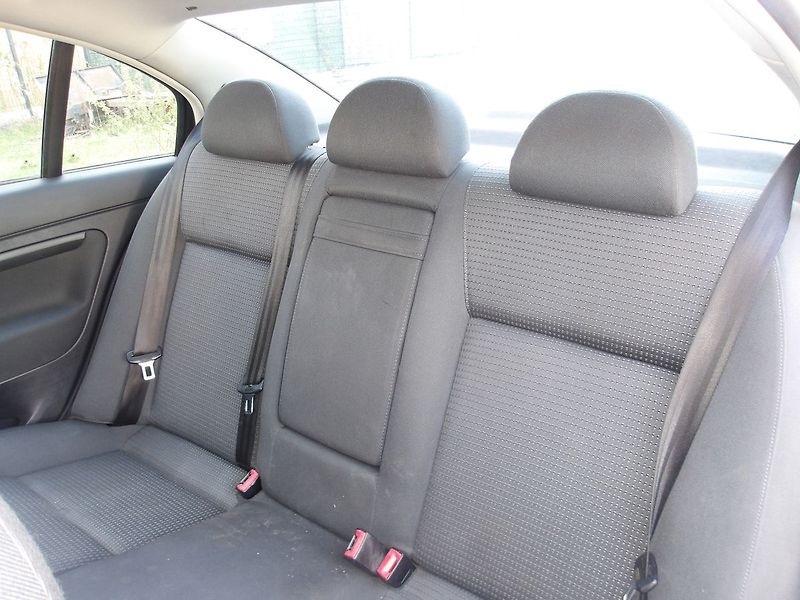 Škoda Superb 1,9TDi 96kW ! - fotka 18 z 25