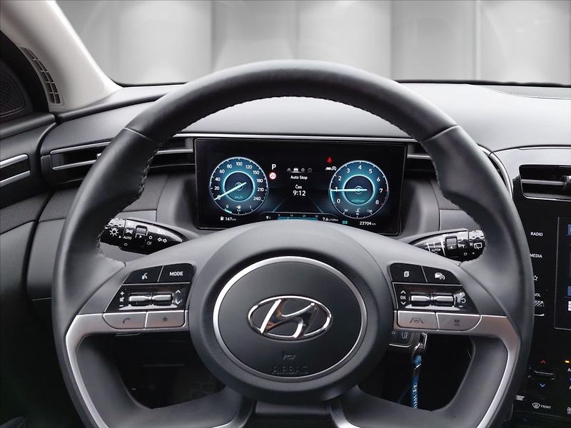 Hyundai Tucson 1,6   1.6 T-GDi DCT SMART - fotka 15 z 24