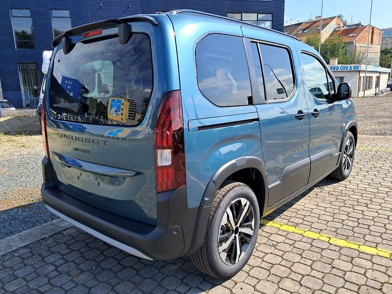 Peugeot Rifter GT BlueHDi 130 S&S EAT8 - fotka 5 z 5