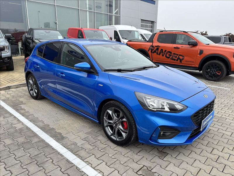 Ford Focus 1,0 EcoBoost 92 kW ST Line - fotka 7 z 35