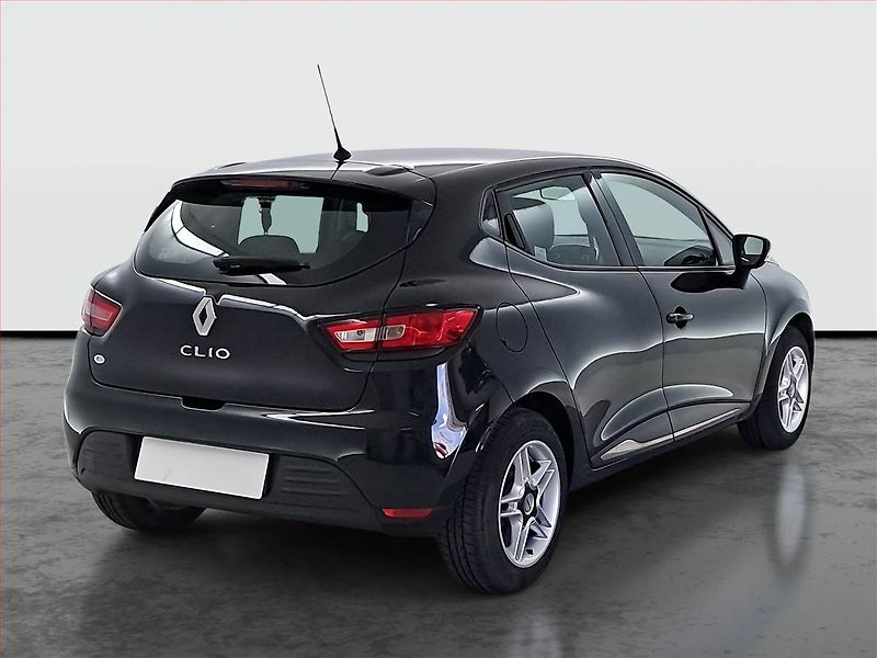 Renault Clio (2019) 0.9 TCe, Tempomat - fotka 5 z 14