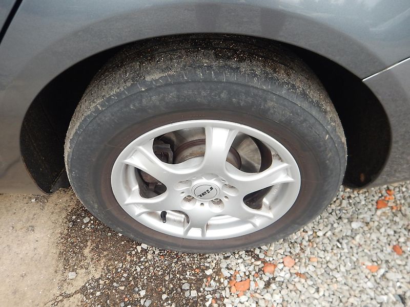 Volkswagen Golf V VARIANT 1.4 TSI, DIGIKLIMA - fotka 15 z 29