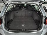 Volkswagen Passat Variant (2021) 2.0 TDI (110kW/150k) DSG, Busi - náhled 24