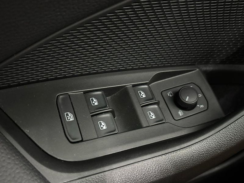 Škoda Octavia Selection - fotka 21 z 28