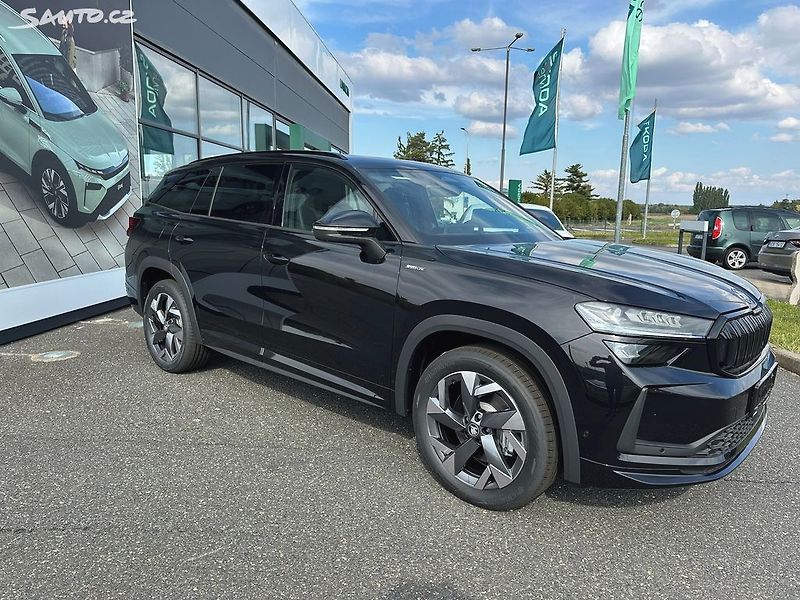 Škoda Kodiaq (2025) SPORTLINE, 4x4, MAX + SERVIS - fotka 3 z 16