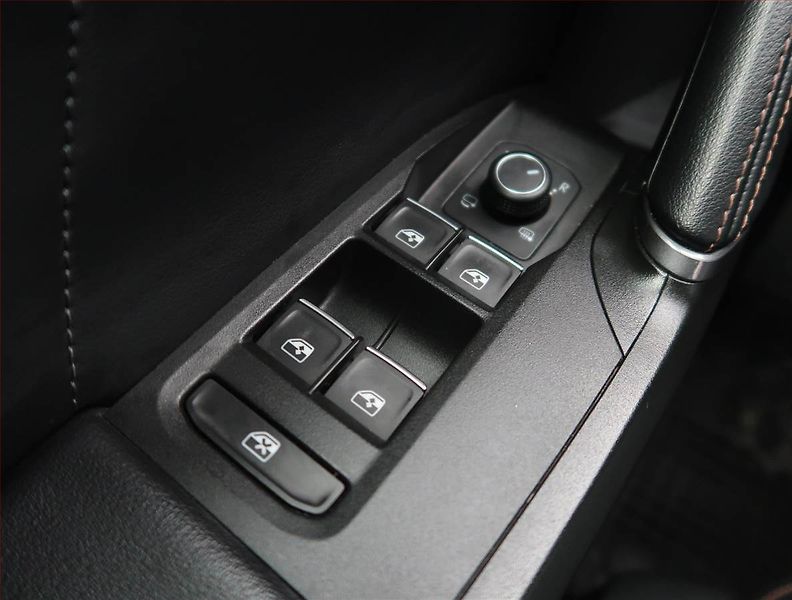 Cupra Formentor (2022) 1.5 TSI - fotka 20 z 24