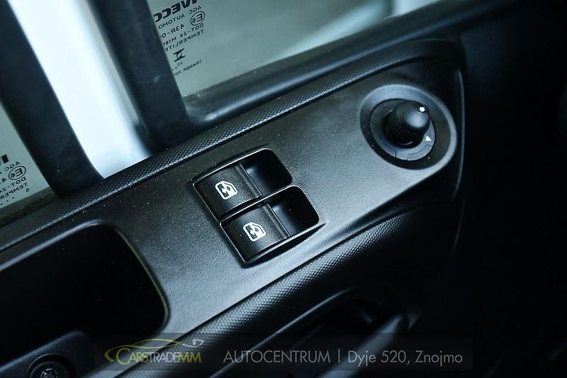 Iveco Daily 2,3HPi AUTOMAT REZERVACE - fotka 22 z 44