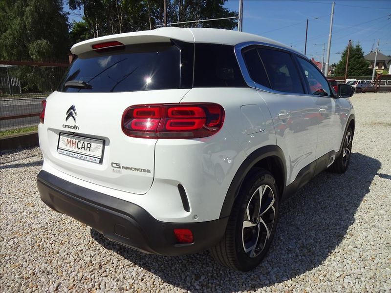Citroën C5 Aircross 1,2 Pure Tech 96kW - fotka 6 z 50