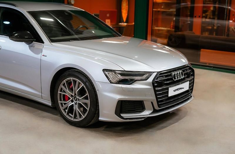 Audi A6 Avant 55 TFSI e quattro S Line Tažné - fotka 2 z 26