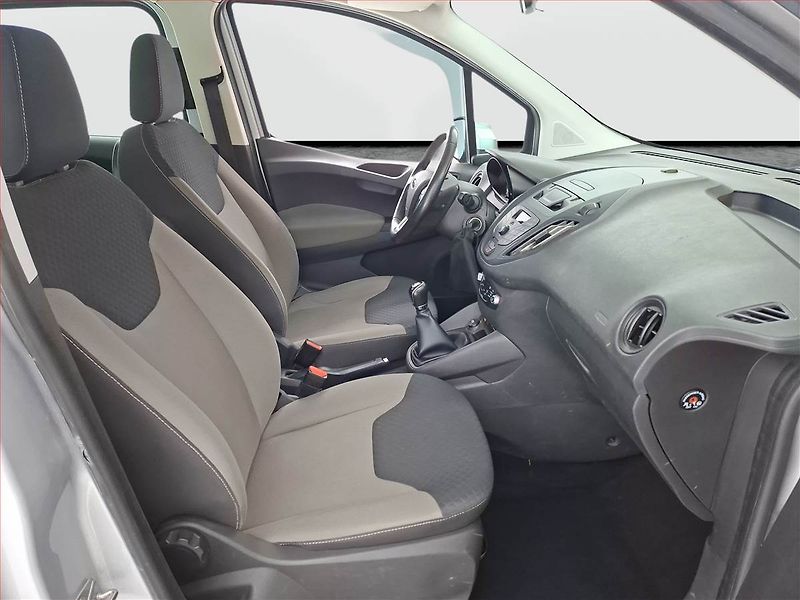 Ford Tourneo Courier (2017) Trend 1.0 EcoBoost, 5Míst, ČR - fotka 9 z 17