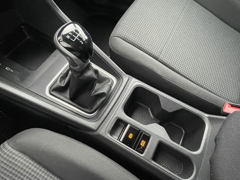 Volkswagen Caddy (2024) 1.5TSI 84kW - fotka 20 z 21