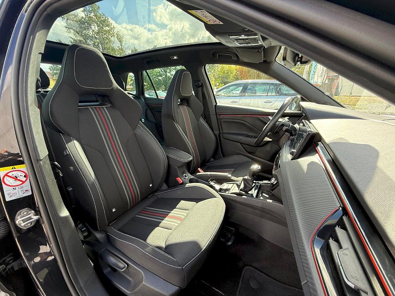 Škoda Kamiq (2025) 1.0 TSI 85 kW DSG Monte Carlo - fotka 21 z 22
