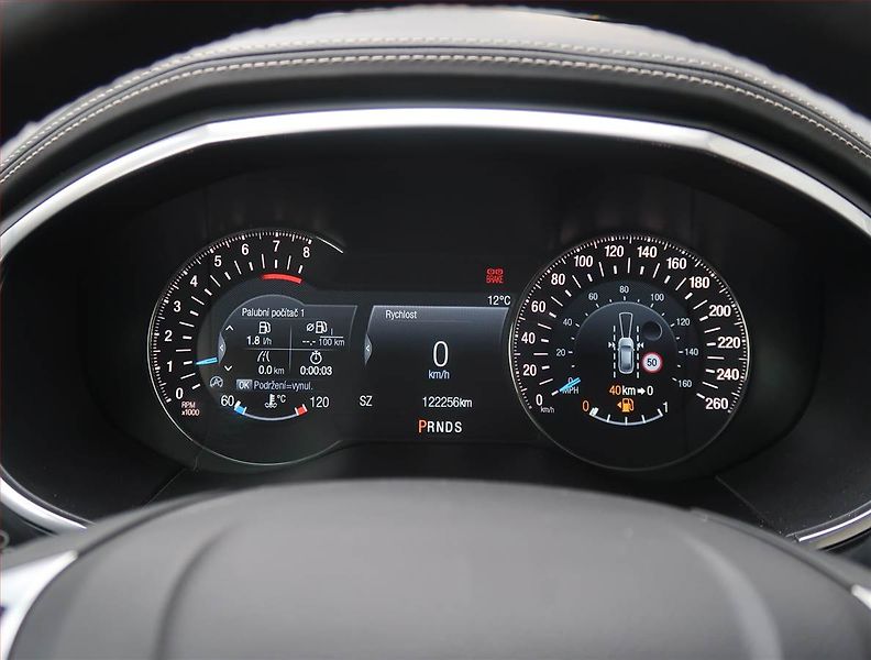 Ford S-MAX (2017) Vignale 2.0 EcoBoost, Automat - fotka 11 z 30