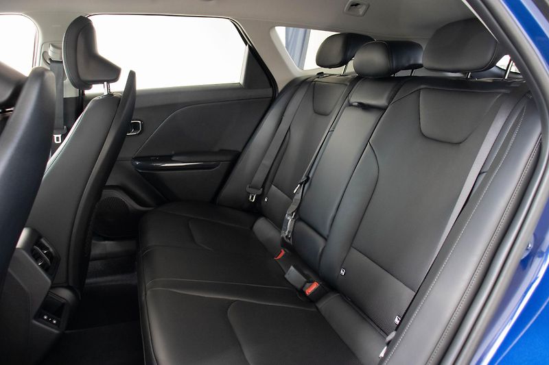 Kia K4 Sportswagon 1,6 T-GDi GPF 7DCT TOP - fotka 6 z 15