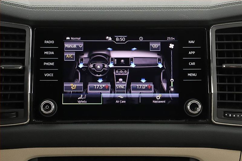 Škoda Kodiaq (2023) Laurin&Klement 2.0 TDI - fotka 17 z 20