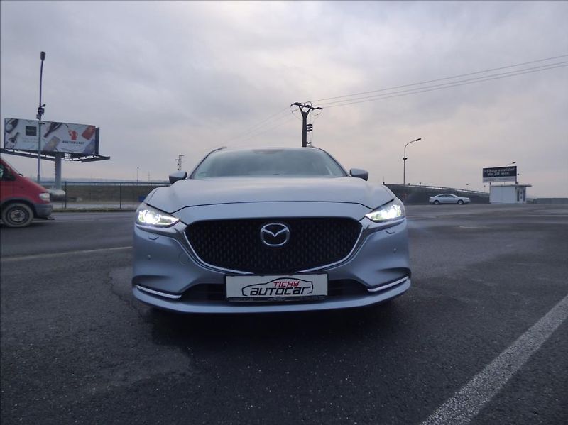 Mazda 6 2,0 Skyactiv,121kW,Bi-Xenon  S - fotka 9 z 35