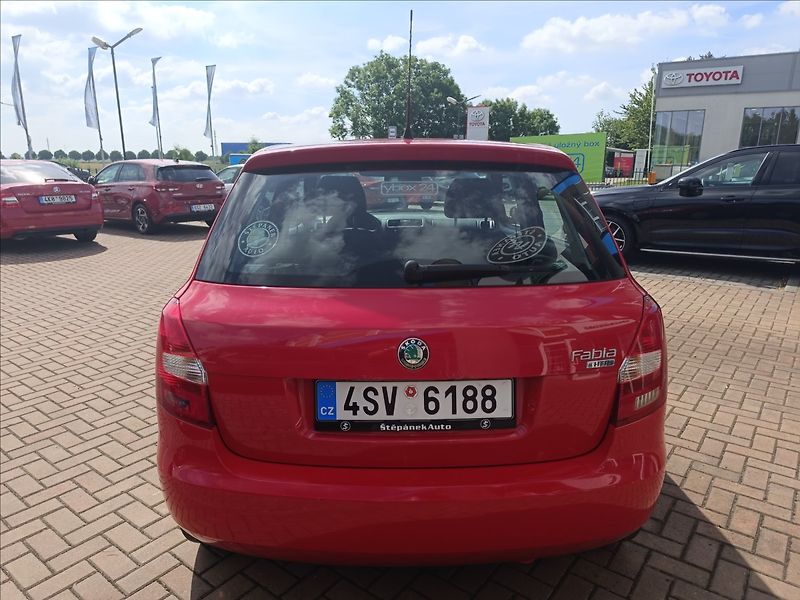 Škoda Fabia 1,2 HTP Ambition STÁLE U NÁS - fotka 6 z 17