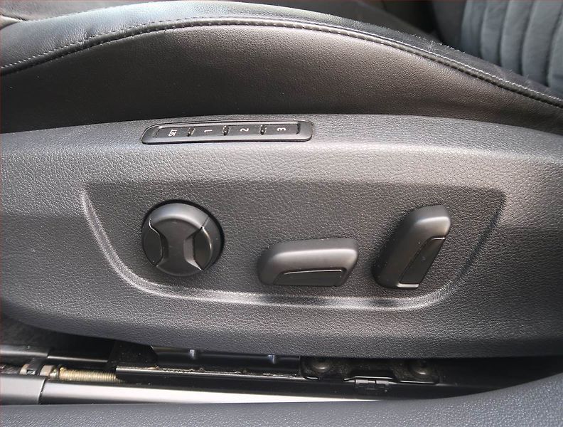 Škoda Superb (2019) Style 2.0 TDI, Kůže, Navi - fotka 22 z 22