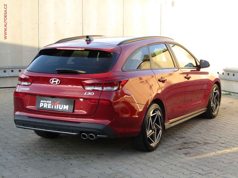 Hyundai i30 (2025) 1.5, 1.maj,ČR, AT, STK1/29 - fotka 4 z 23