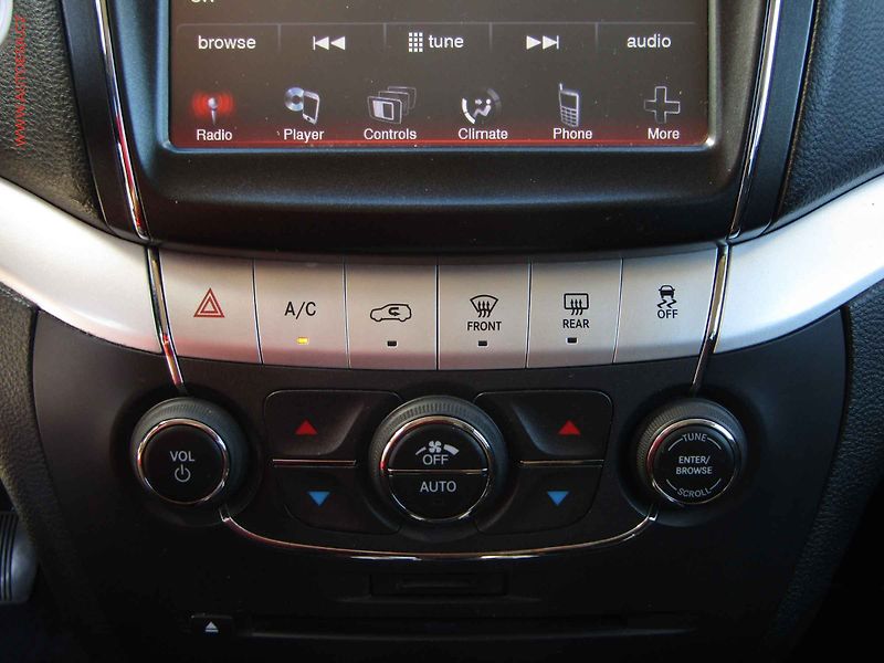 Fiat Freemont (2012) 2.0 JTD 4x4, 7míst, AC, TZ - fotka 20 z 22