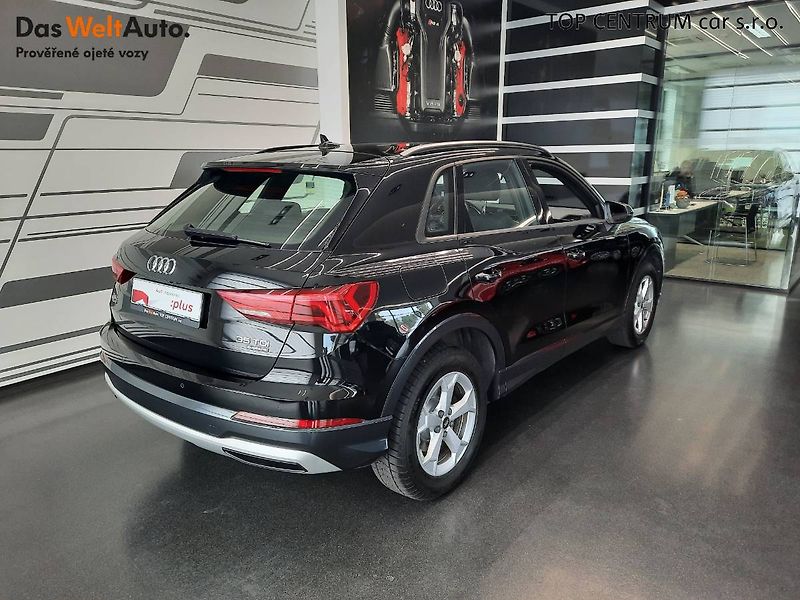 Audi Q3 (2022) 35 TDI quattro (110kW/150k) S - fotka 2 z 21