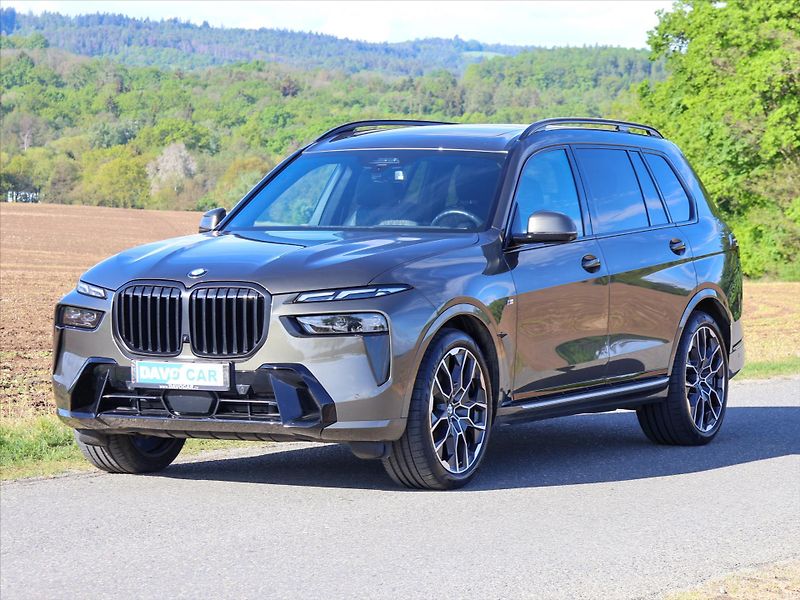 BMW X7 3,0 40d 250kW Xdrive M-Paket D - fotka 3 z 49