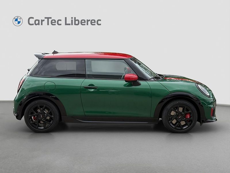 Mini Cooper JCW - fotka 6 z 22