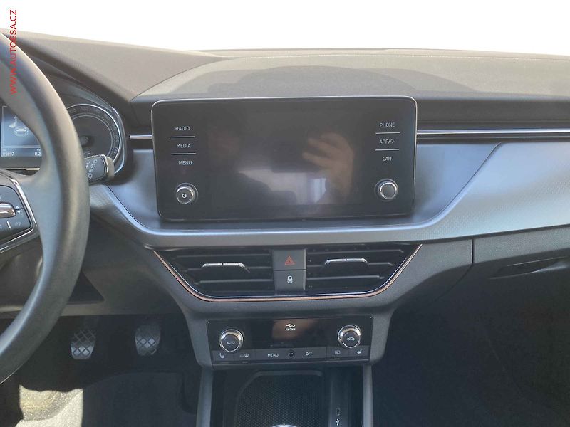 Škoda Scala (2023) 1.5 TSi, 1.maj,ČR, Style - fotka 12 z 19