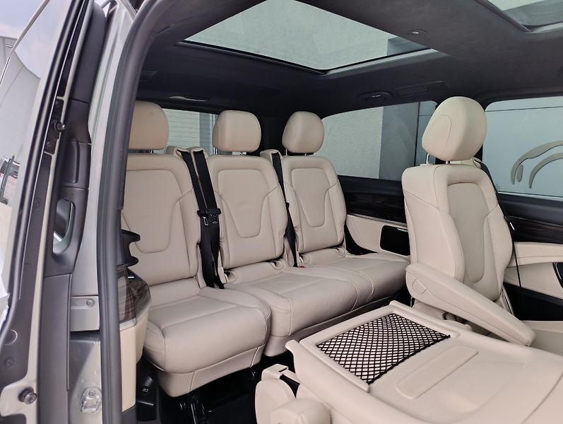 Mercedes-Benz Třídy V V250d AMG 4M EXCLUSIVE ČR1.MAJ - fotka 18 z 46
